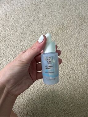 Bondi Sands Self Tan Drops — White and Light Blue Bottle